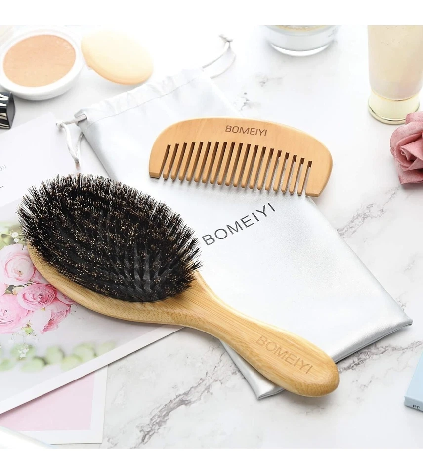 Juego de dos varillas flexibles de satén Kit-sch y juego de cepillos y clips para el cabello 100 % cerdas de jabalí. Foto 4 de 4