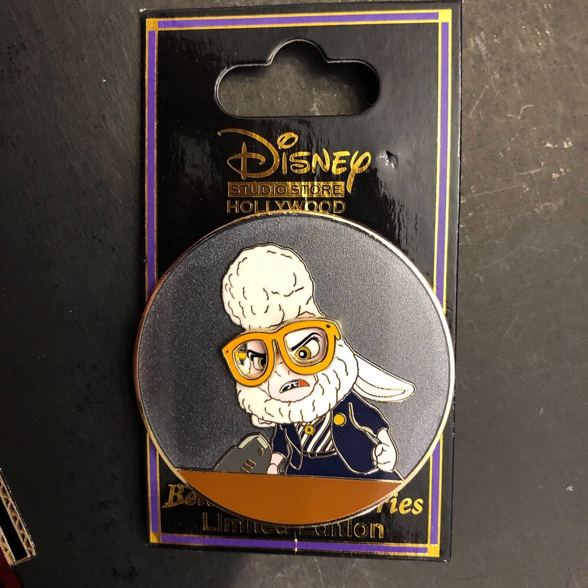 Disney pin 136101 Bellwether Dark Tales D23 Expo 2019 Disney pin 136101 Bellwether Dark Tales D23 Expo 2019