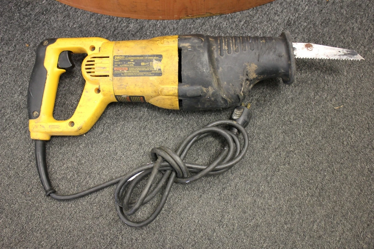 Dewalt dw311 reciprocating saw deals
