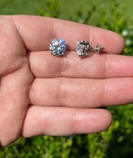 8.00 Ct TW Lab Created Round Cut VVS1/D Screw Back Solitaire Stud Earrings 9mm