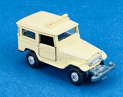 TOMY 1:60 Tomica No.2 TOYOTA 4x4 Land Cruiser J4 FJ BJ 40 42 Beige JAPAN 1:66 