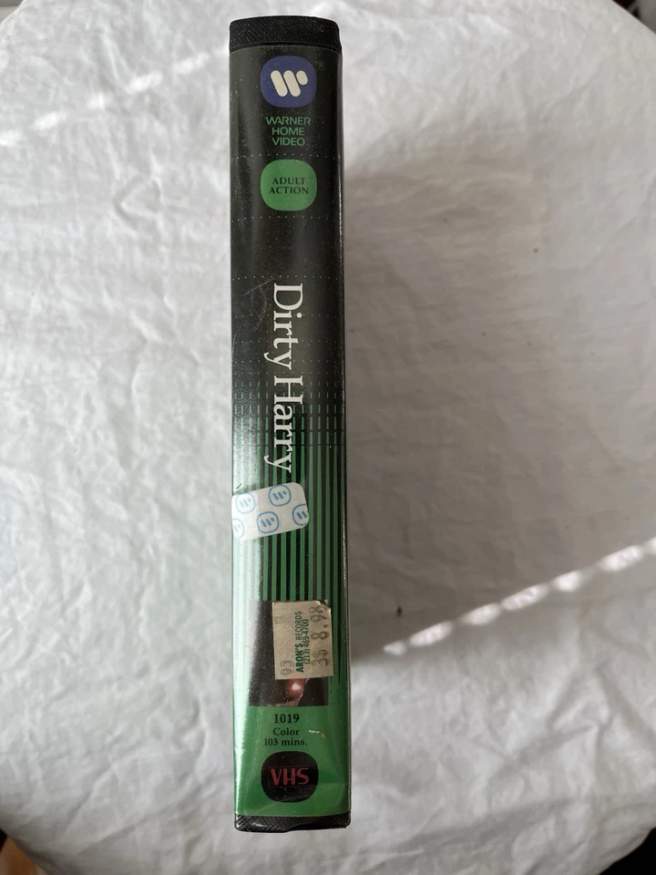 Dirty Harry & Sudden Impact Clamshell VHS Warner Bros Rare Classic Two Tone Tape - Image 3 of 4