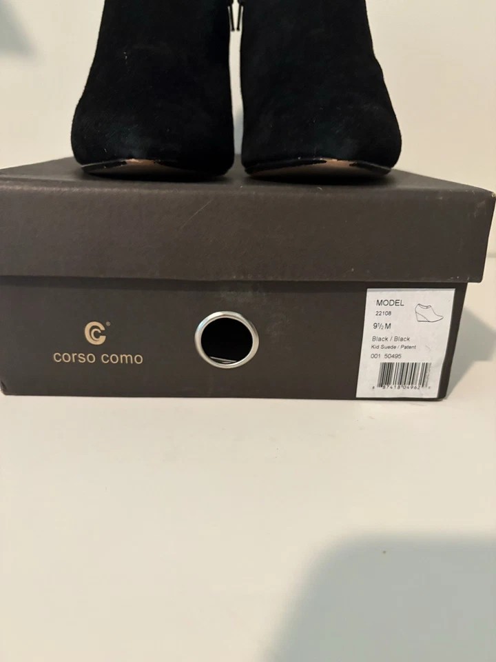 Botas de tornozelo Corso Como modelo 23108 camurça preta tamanho 9 1/2 - Imagem 2 de 4