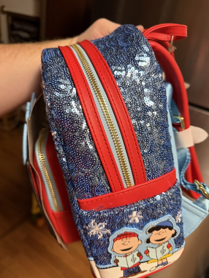 Loungefly Peanuts Snoopy Doghouse Sequin Holiday Mini Backpack 2025 ...