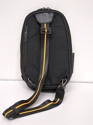 TUMI McLaren Torque Sling Body Bag carbon leather Fiber TUMI McLaren Torque Sling Body Bag carbon leather Fiber