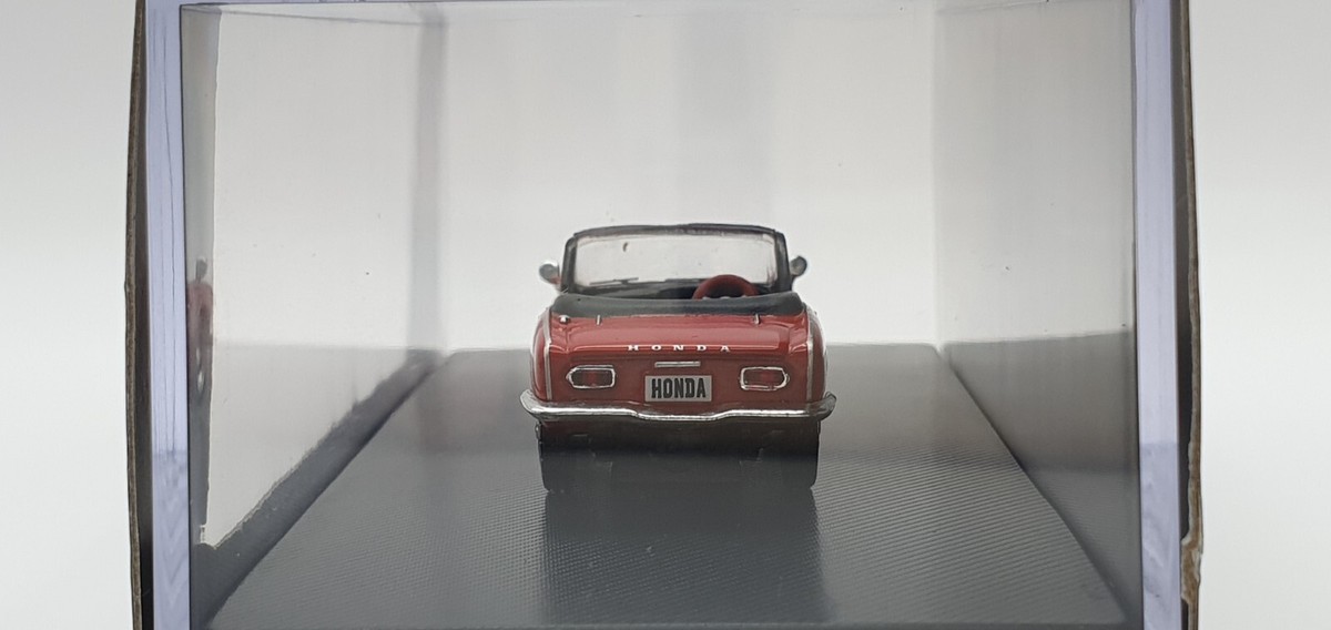 1/64 DeAgostini Japanese Legendary Cars 1966 HONDA S800 RED