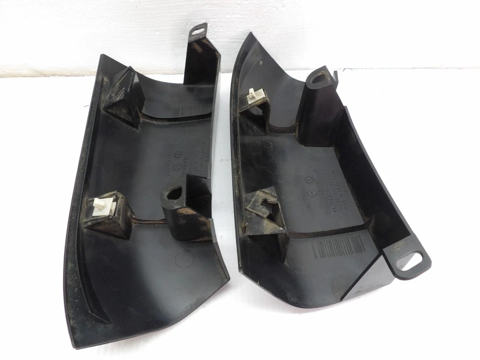 Par de molduras traseras panel pilar D Chevy Express Van 2003 2018 GMC Savana OEM E69 Foto 2 de 4