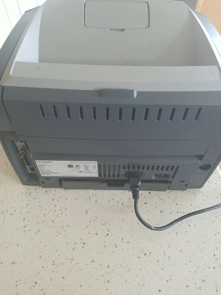 Lexmark E450DN - USED/WORKING CONDITION NO TONER INCLUDED PAGE COUNT:  VARIES - Image 3 of 4