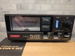 Diamond SX 600 Power/SWR Meter 1.8 525 MHz With DL 30A Dummy Load