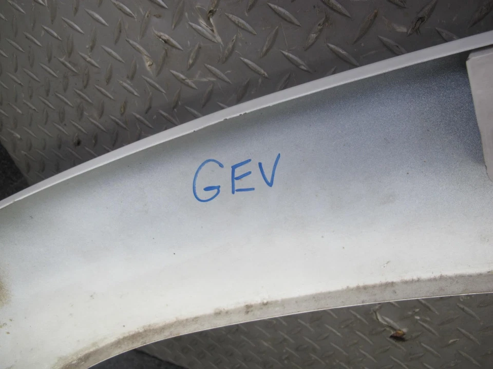 97-03 VW EUROVAN T4 RADIADOR DELANTERO CENTRO REJILLA INFERIOR BLANCO ÁRTICO OEM Foto 2 de 4