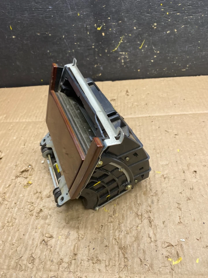 1992 年至 1996 年雷克萨斯 ES300 下中心仪表板双杯架托盘 V1753 DG — 第 4/4 张图片