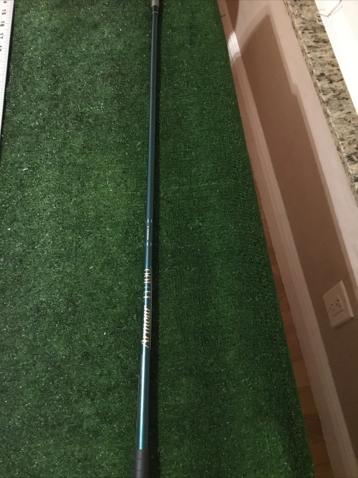 Tommy Armour Ladies Ti-100 5 Iron Graphite Shaft (Demo) - Image 4 of 4