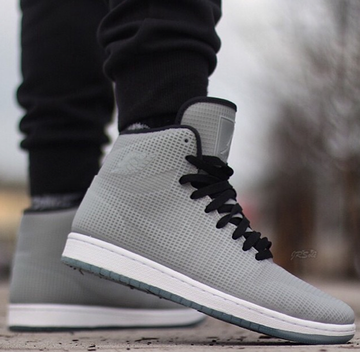 NIKE AIR JORDAN 4LAB1 GLOW in Dark SILVER-BLACK-WHITE Retro