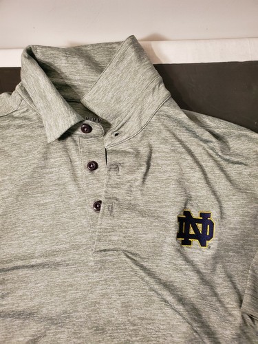 (2) Polos de golf Notre Dame Under Armour/ropa de caballero medianos - Imagen 2 de 5