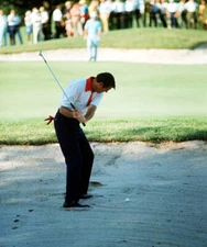 Golf 1971 Ryder Cup Old Warson St Louis USAs Charles Coody prepare- Old Photo