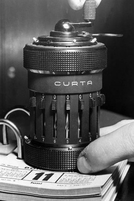 Rechenmaschine Curta Firma Contina Büros Rechenmaschi - 1953 4x6 Foto