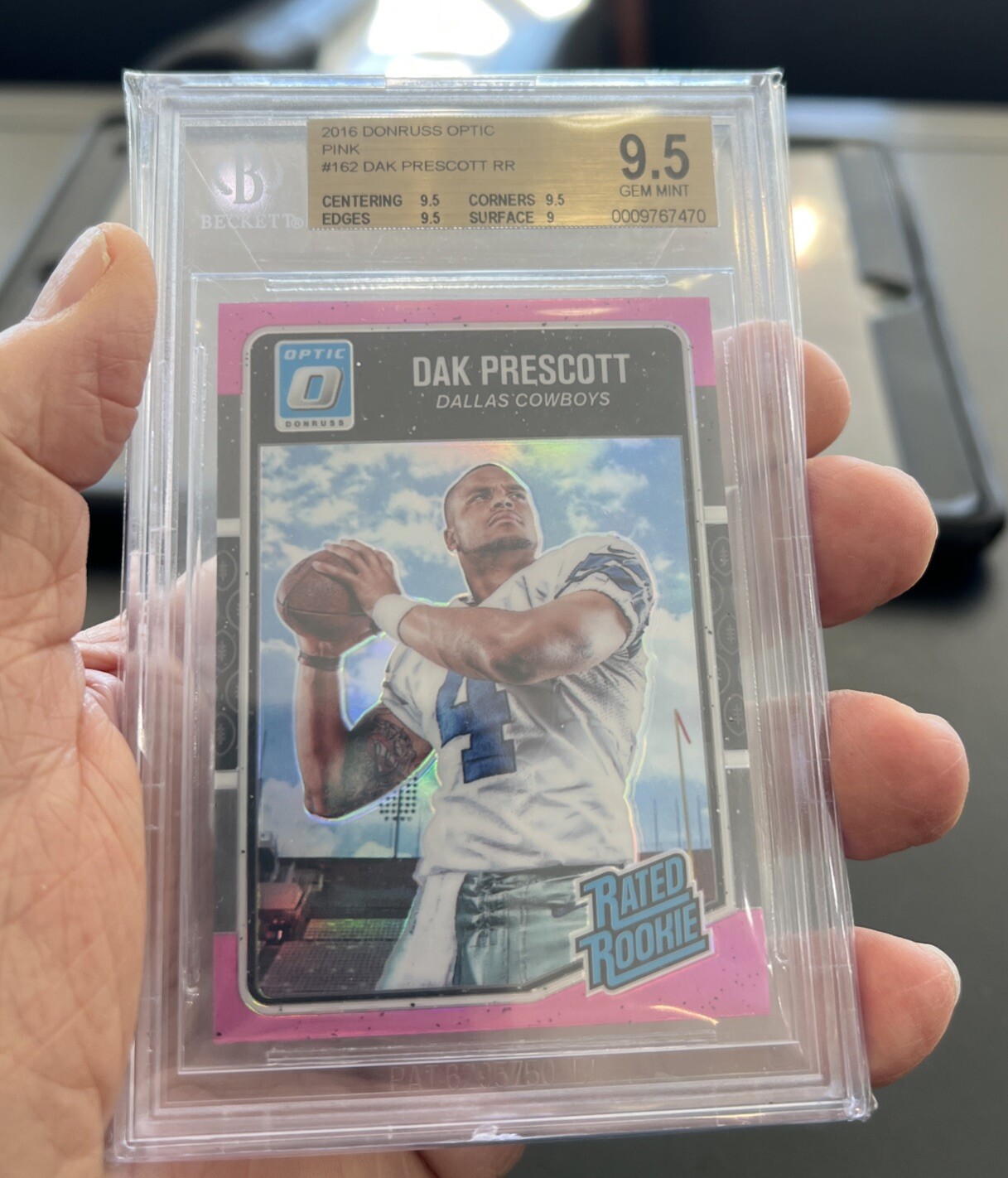 • 2016 Dak Prescott #162 RR Donruss Optic Pink Beckett 9.5 GEM MINT 0009767470