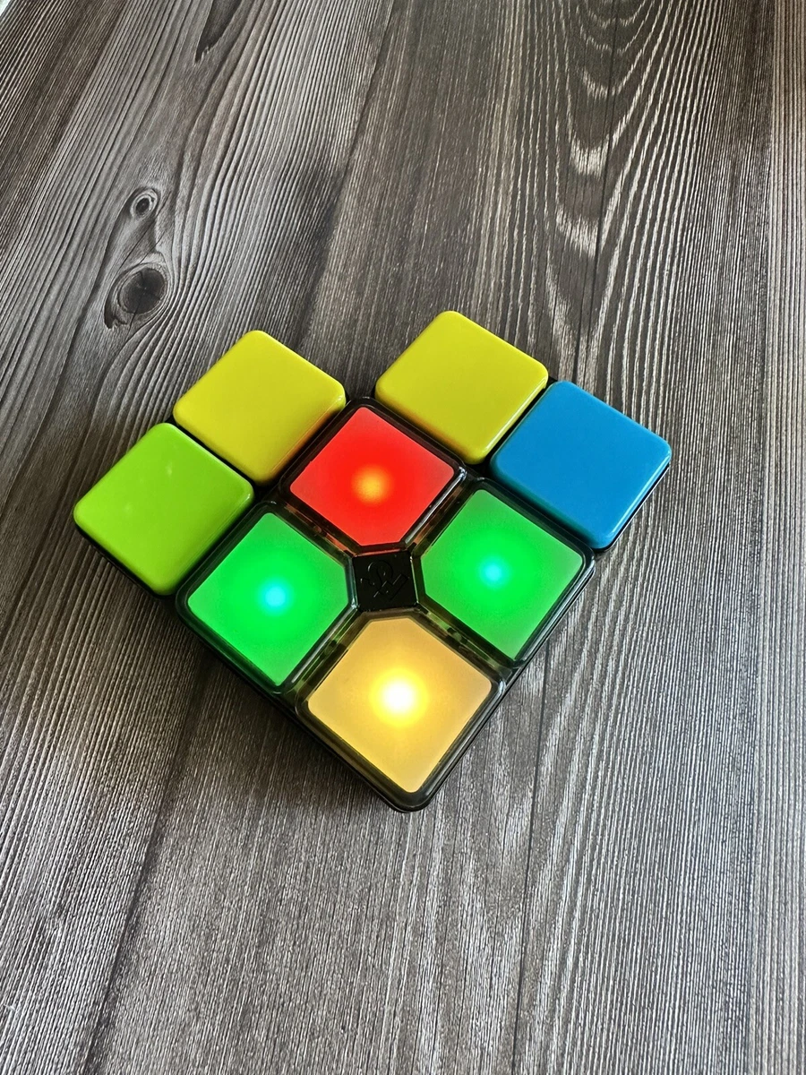 Moose FLIPSLIDE Handheld Electronic Game Puzzle Game 4 Modes of