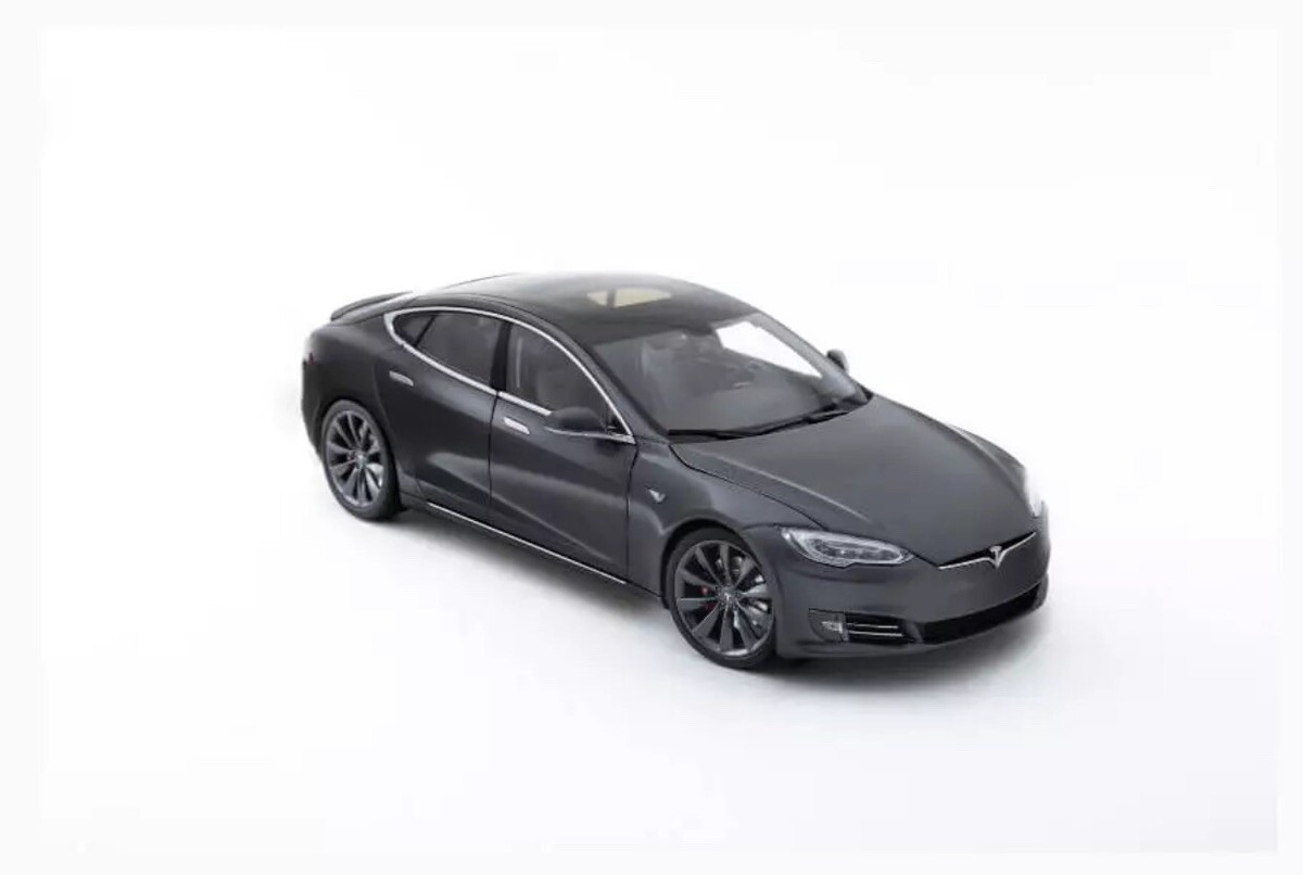テスラ ミニカー Model S モデルS 1:18 Tesla Diecast Model S P100D (1:18 Scale) Midnight Silver Metallic