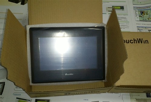 TG465-MT XINJE Touchwin HMI Touch Screen 4.3 inch with program cable new in box - Picture 3 of 3