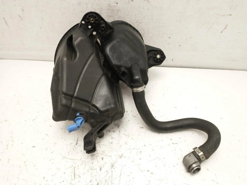  7 SERIES EXPANSION TANK  Diesel Saloon 17137647283 08-15 BMW - Image 3 of 4