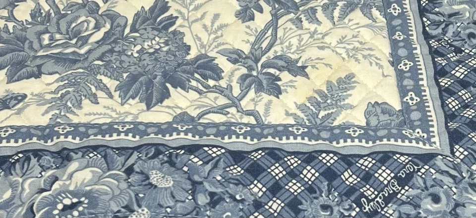 Vera Bradley Blue Toile Placemats Set of 4 - Image 3 of 3