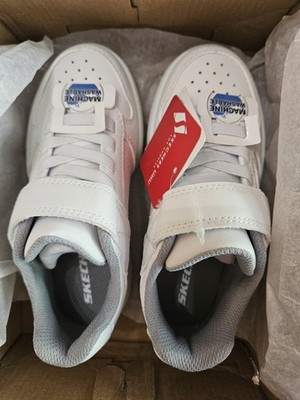Skecher Street Los Angeles with Air Cooled Memory Foam Kids Size 11 White