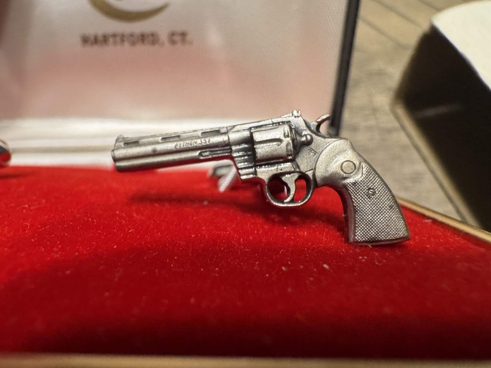 Vintage Colt 357 Python Vintage Silver Plated Cuf… - image 4