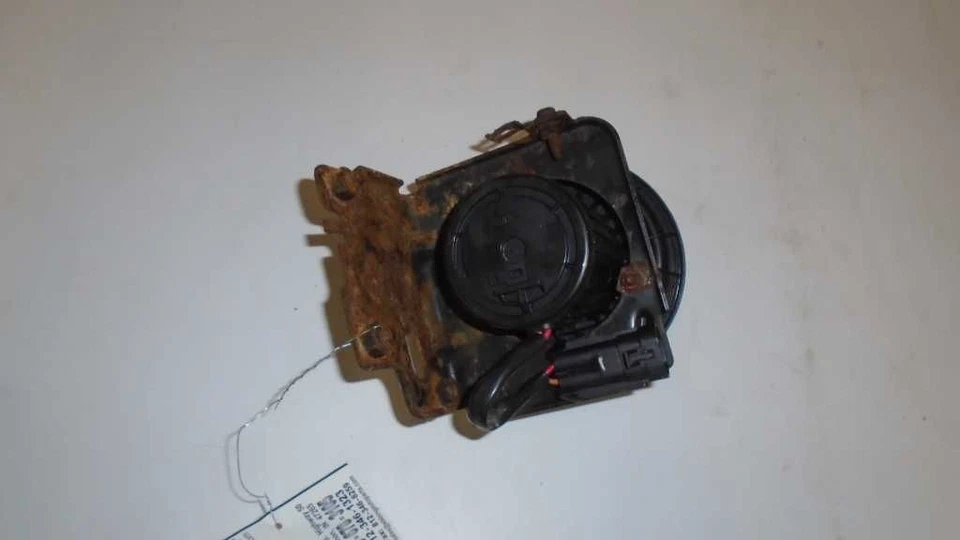 04 05 BOMBA INYECCIÓN AIRE TRAILBLAZER OPT K18 580134 Foto 2 de 4