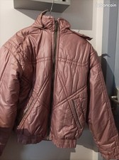 blouson/doudoune avec capuche amovible TBE