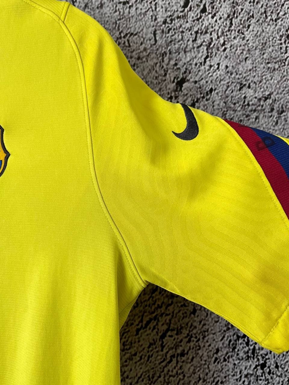 Nike FC Barcelona Training Shirt Yellow Dri-FIT Men’s Size S thumbnail 7
