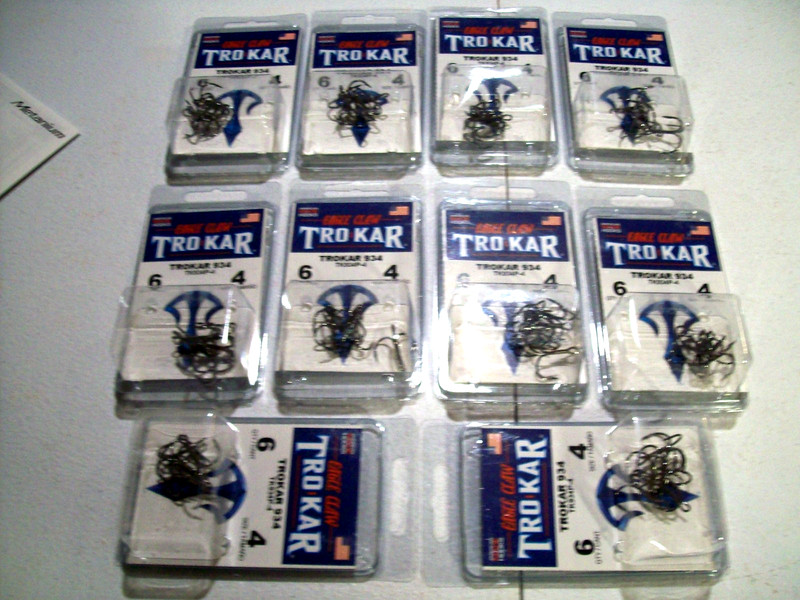 10 PACKS OF 4/0 TREBLE HOOKS X6 IN EACH PACK