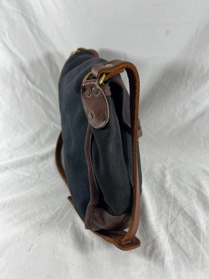 Bandolera DULUTH PACK DULUTH MINN Negra Lona Cuero Marrón Sillín Hecha en EE. UU. Foto 2 de 4