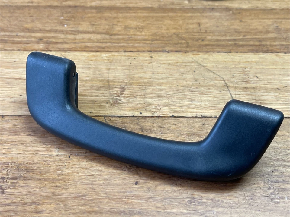 2018-2024 BMW M5 F90 Roof Top Interior Grab Handle Set Black OEM *NOTE* - Image 3 of 4