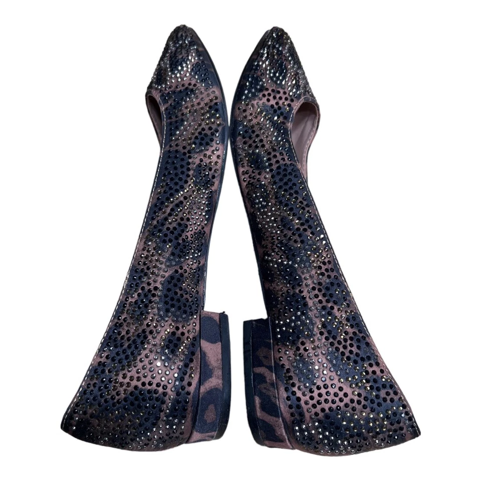 Bailarina plana para mujer Betsy Johnson con gemas estampado de guepardo talla 7,5 Foto 4 de 4