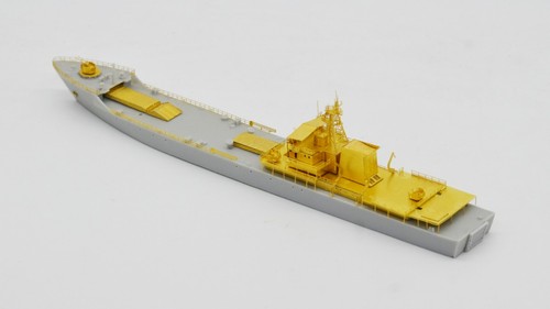 Resin kit 1/700 PLAN 072II YuTing Class Large Tank Landing Ship MDW041 - Picture 5 of 6