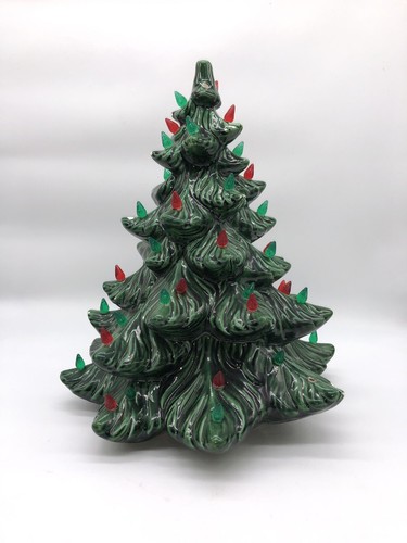 Vintage 11” ATLANTIC MOLD Ceramic Christmas Tree - No Base - Read!