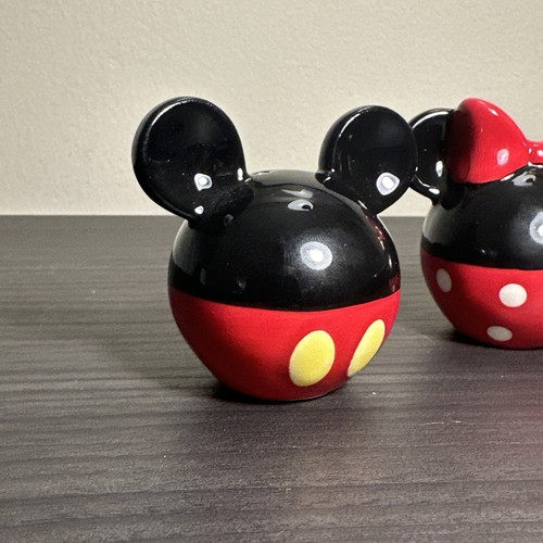 Mickey and Minnie Mouse Disney Ceramic Salt and Pepper Shakers Set, Red & Black - Picture 2 of 12