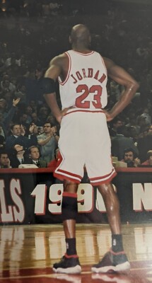 Michael Jordan - PSA Type 1 photo - Hero Pose - 1990s original by