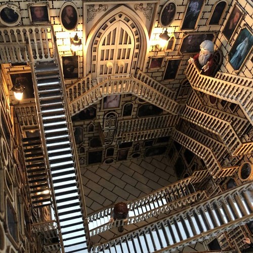 Gift HarryPotter Spiral Staircase DIY Building Puzzle Toy Booknook (ChildTeenAd) - 第 7/16 張圖片