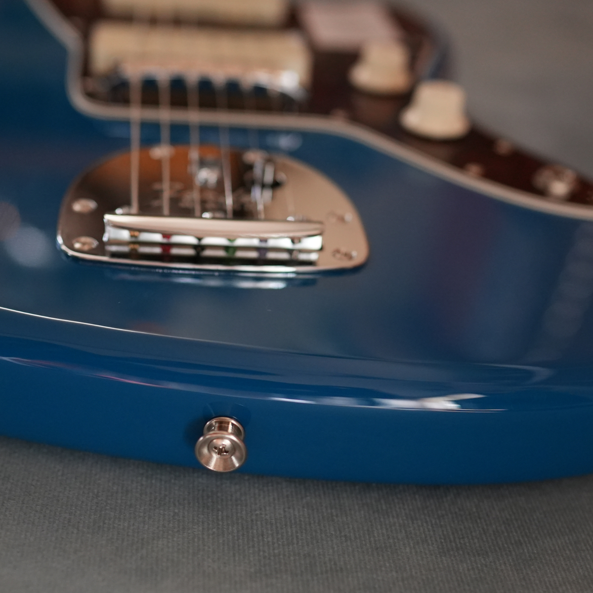 Fender FSR MIJ Hybrid II Jazzmaster 6-String Solid Electric Guitar