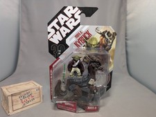 Brand New Star Wars 30th Anniversary Yoda and Kybuck Figure  32 w  Coin