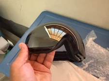 Electric snowboard goggles with extra low light lense