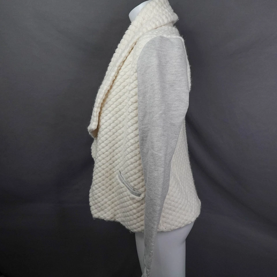 Cárdigan Chaqueta Suéter Dolan Mujer Mediano Pesado Lana Minimalista Silencioso Lujo Foto 3 de 4