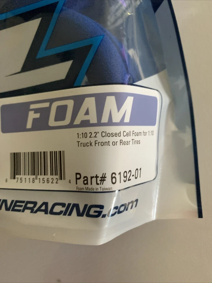 Pro-Line Closed Cell Front /Rear 2.2" 1:10 Truck Foam 6192-01 NEW - Image 2 of 3