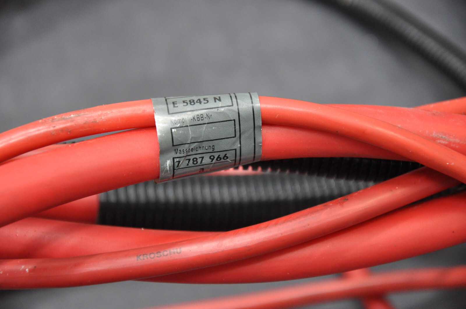 Câble de la Batterie Plus BMW 5er E39 520d 525d Positif SBK 202000122