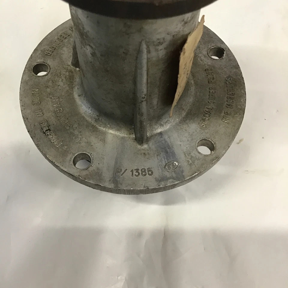 Bomba de agua Mercedes Benz 180c 180d 180Dc 190Db con brida de montaje de ventilador de 5 pernos. Foto 3 de 4