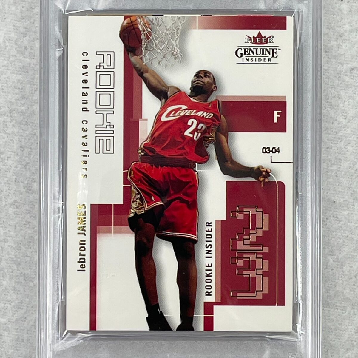 LEBRON JAMES 2003 FLEER GENUINE INSIDER #104 ROOKIE RC 114 LEBRON JAMES 2003 FLEER GENUINE INSIDER #104 ROOKIE RC 114