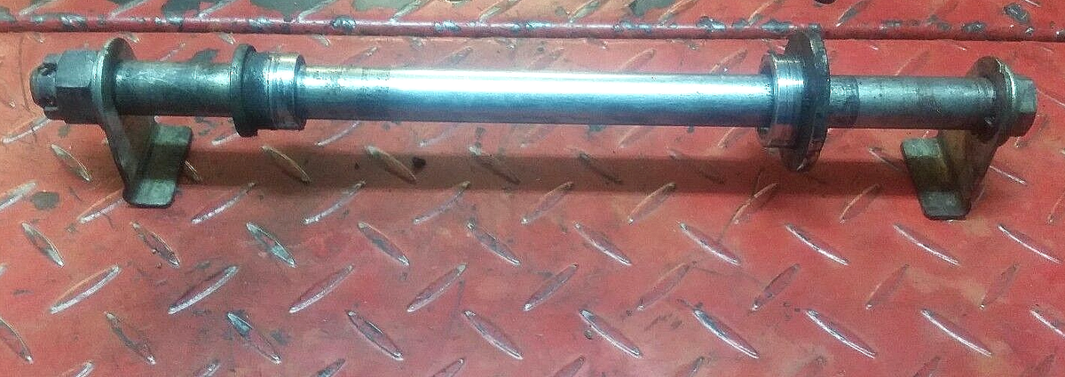 93-04 Kawasaki Rear Axle ZX6e 600 Ninja Motorcycle with Collars