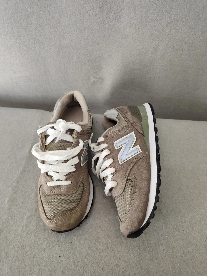 New Balance 574 Mujer Tenis 5.5 Beige Gamuza Malla Clásico Con Cordones Zapato Activo Foto 4 de 4